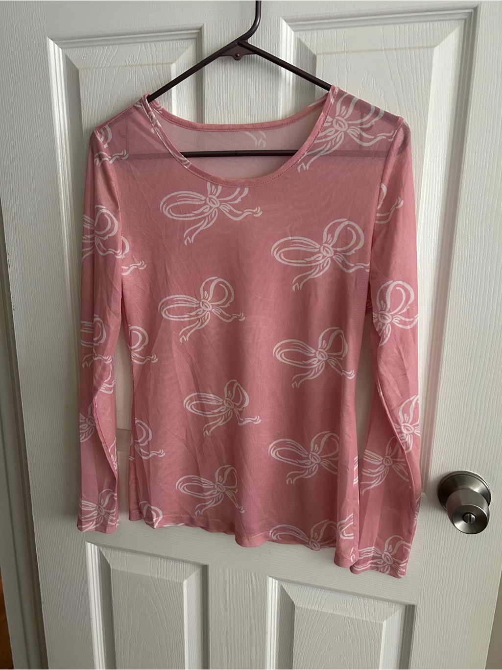 Women’s Pink Long Sleeve Bow-Print Top